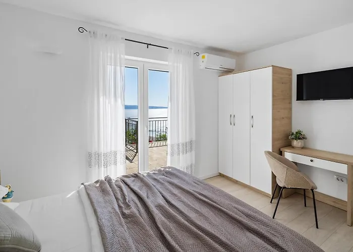 B2b With Heated Pool And Panoramic Sea Views * Omiš