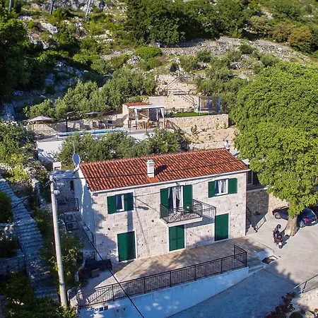 Villa B2b With Heated Pool And Panoramic Sea Views