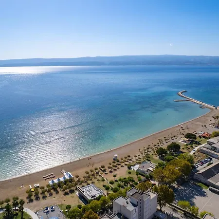 B2b With Heated Pool And Panoramic Sea Views Omiš