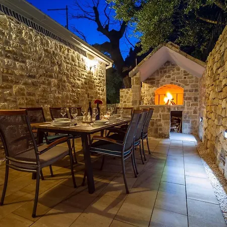 Villa B2b With Heated Pool And Panoramic Sea Views *