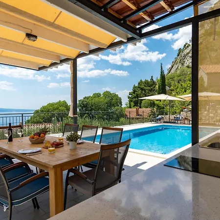 B2b With Heated Pool And Panoramic Sea Views Villa *
